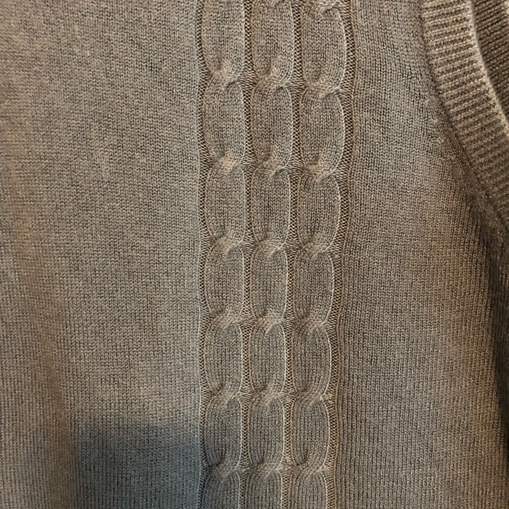 NWT Geoffrey Beene L Grey Soft sweater vest - Picture 2 of 5
